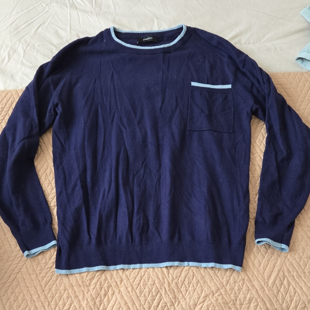 Elegant Crewneck Sweater with Light Blue Accents